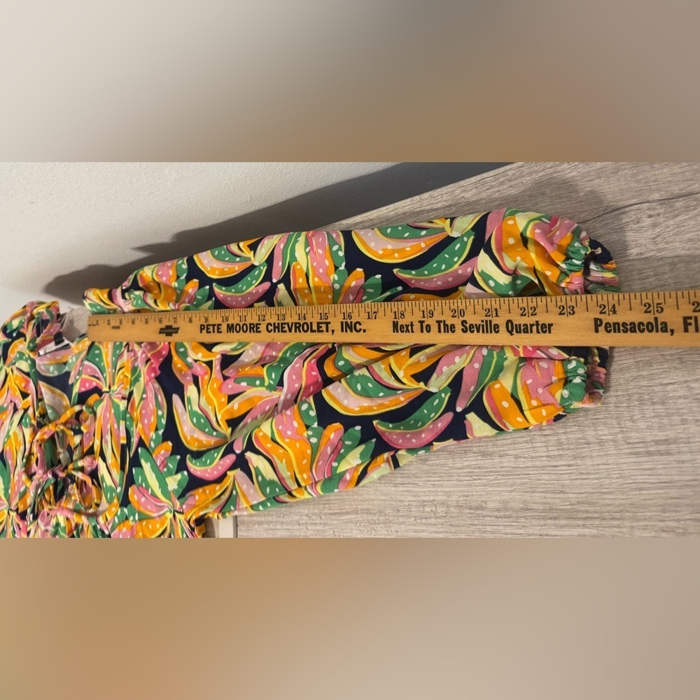 MICHELLE MCDOWELL Vivey Top In Going Bananas Flowy Tiered Novelty NWT Small - Picture 7 of 10